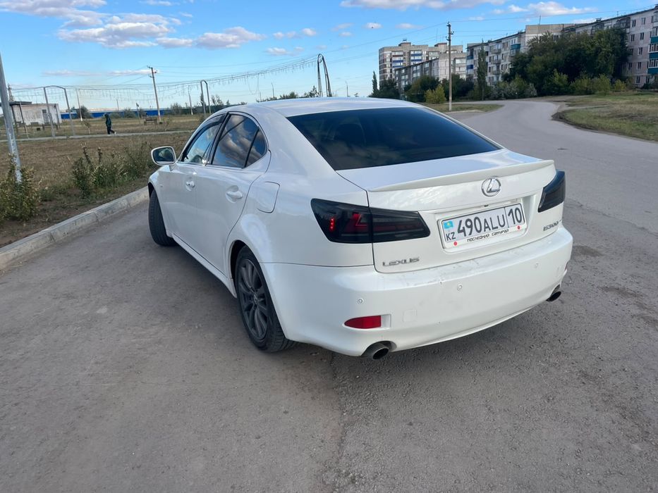 Продам лексус is 300