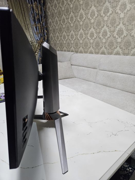 Asus rog swift pg27uq 4K monitor срочно