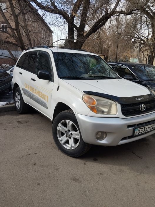 Продам Рав4 2005