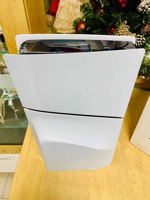 Конзола PlayStation 5 (PS5) Slim, 1TB SSD, D-Chassis, ЗОРА