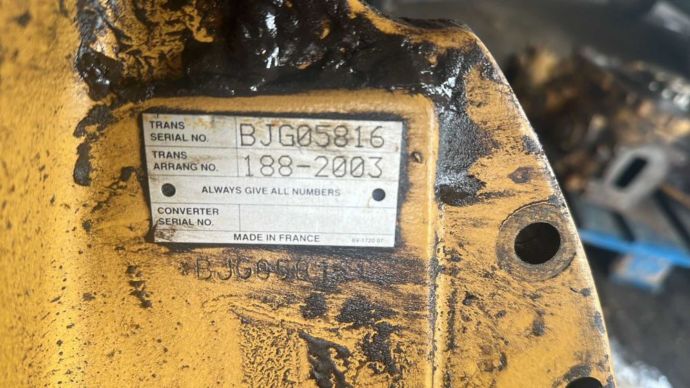 Cutie de viteze  pentru  buldozer CATERPILLAR D6N
