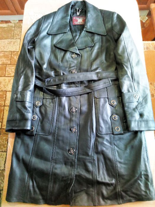 Сюртук женский кожаный