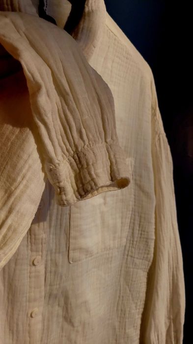 Жилетка и уголемена риза