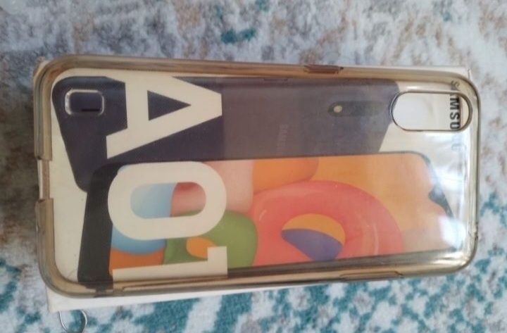 Продам galaxy A01 в хорошем состояний.