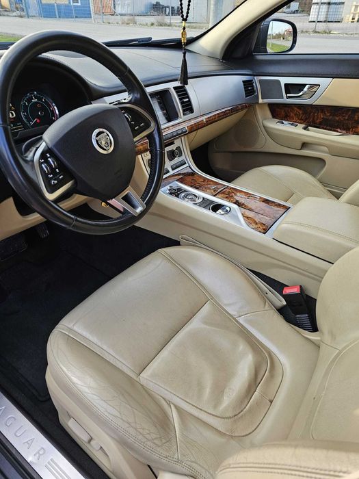 Jaguar XF 2.2 Diesel Luxury