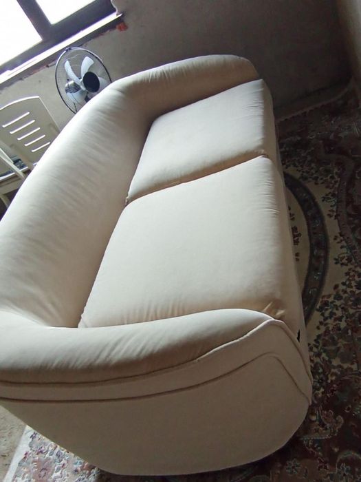 Диван для гостинной