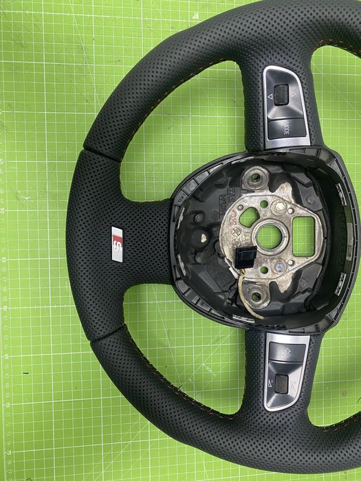 Volan Audi A3 A4 A5 A6 retapitat
