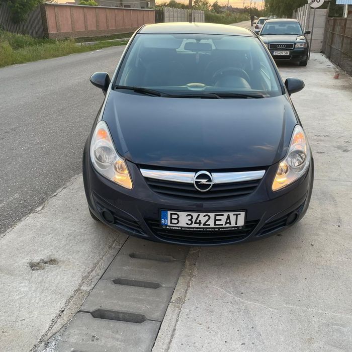 Vând schimb opel corsa d
