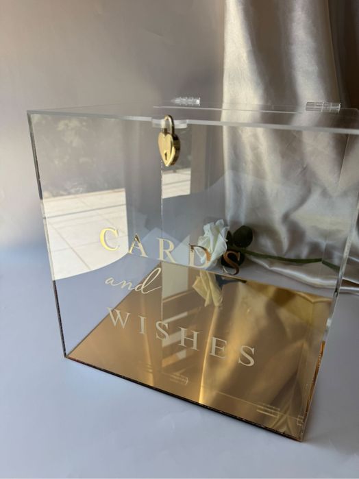 Сватбена кутия за картички и пожелание