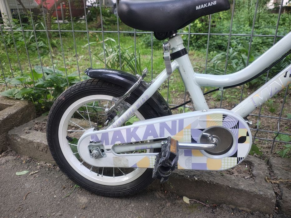 Bicicleta copii MaKani Pale cu roti ajutatoare si cos