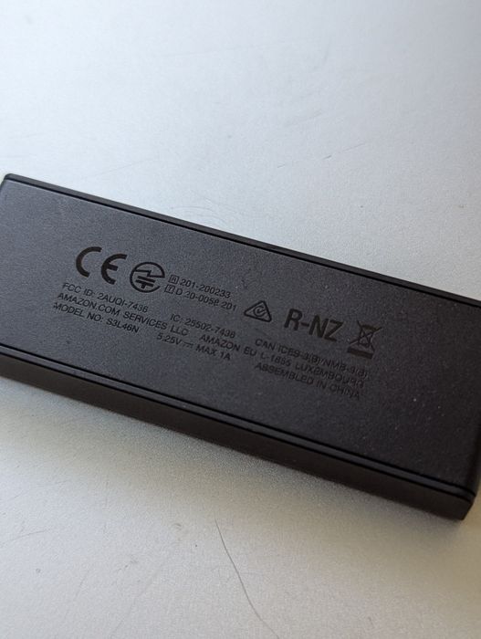 Amazon Fire Stick Tv ( gen chromecast)