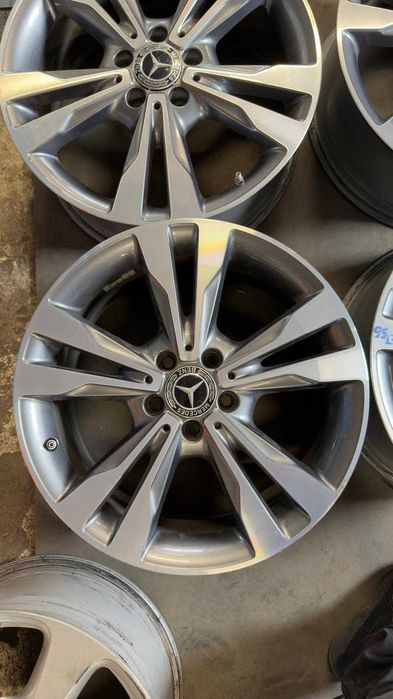 Jante Mercedes C class w205 c205 A class B class Gla Cla