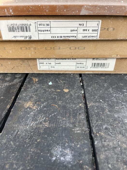 Продавам интериорни врати