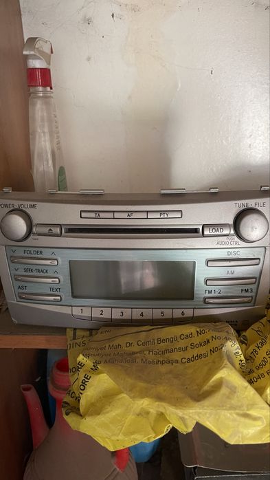 Продам магнитофон на камри 40