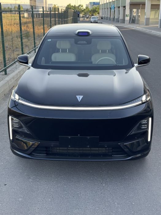 Deepal s09/AWD/12000km probeg