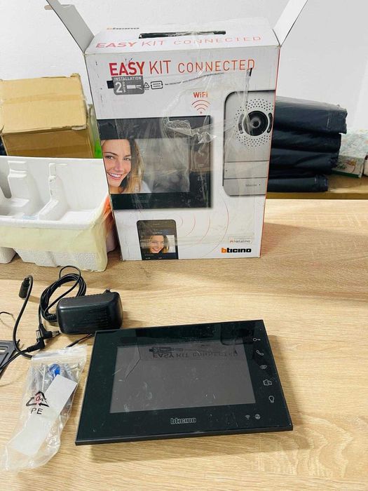 Interfon video Bticino 318015 EASYKIT