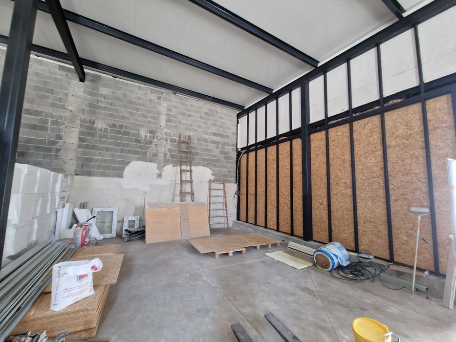 Под наем помещения 160кв.м. за склад или леко производсто в Асеновград