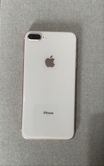 Продам Iphone 8 Plus