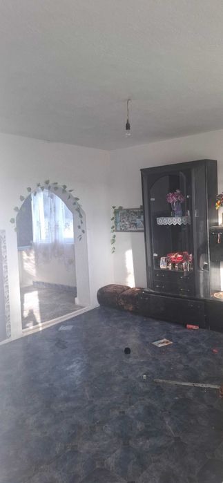 Продавам къща в село тъжа