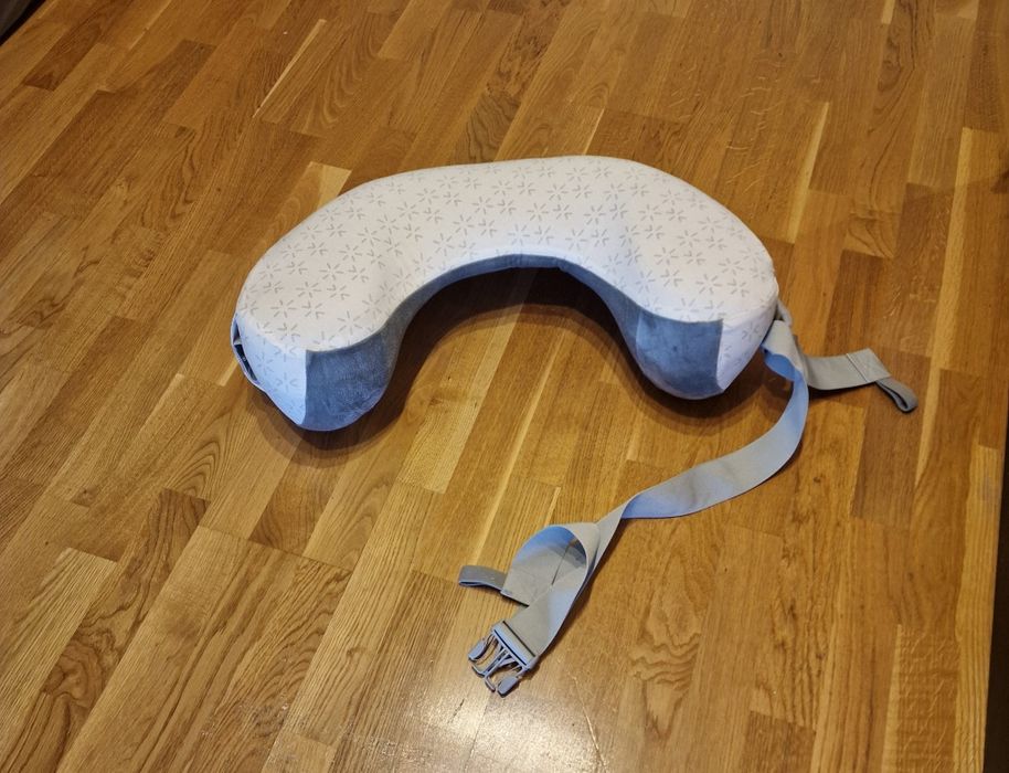 Perna alaptare ergobaby noua