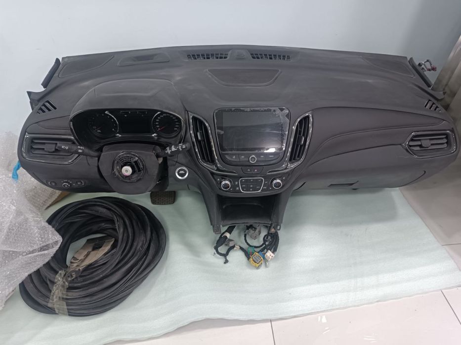 Equinox radnoy detallar