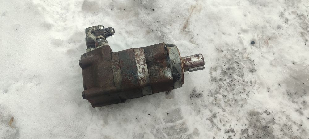 Продам гидравлический мотор