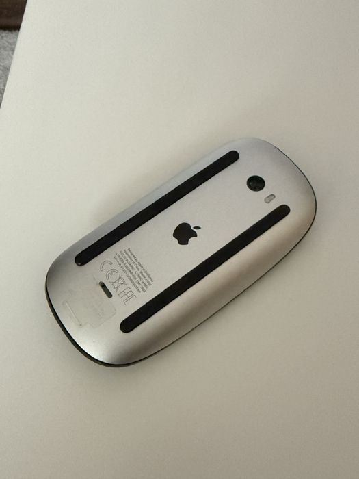 Компютърна мишка - Apple Magic Mouse