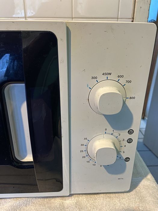 Микровълнова фурна samsung