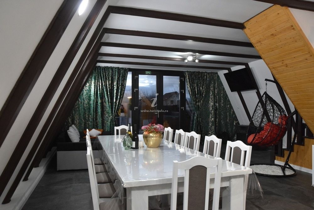 Cabană A-Frame Premium | Turistic | Complet mobilată | Ciubăr | Ocna Șugatag