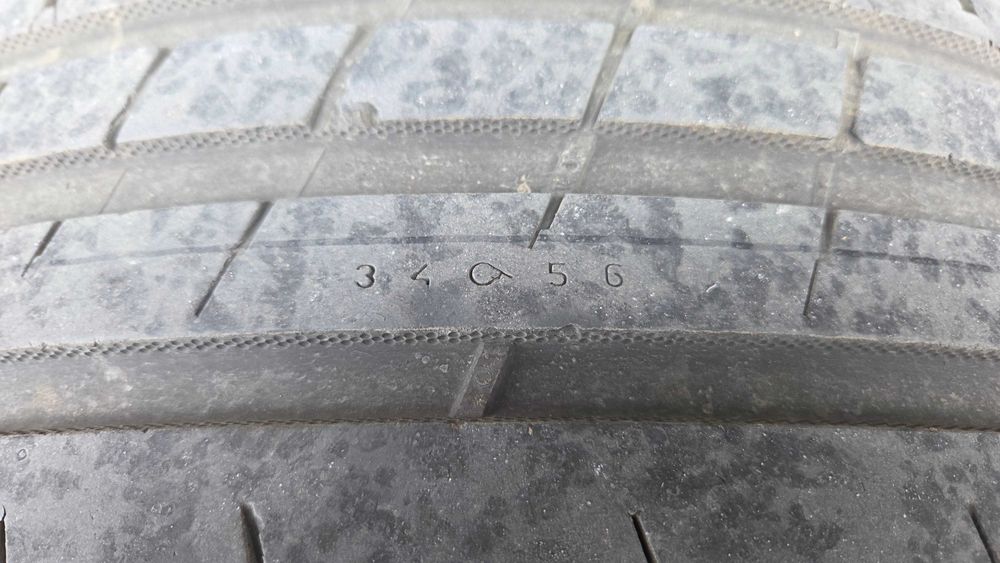 Летни Гуми 245/40/18 Nokian Нокиан  ДОТ 22