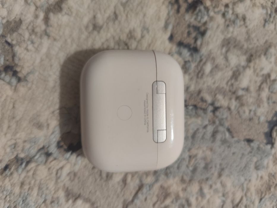 двое аир подсов 3  одни сломаны вторые работают