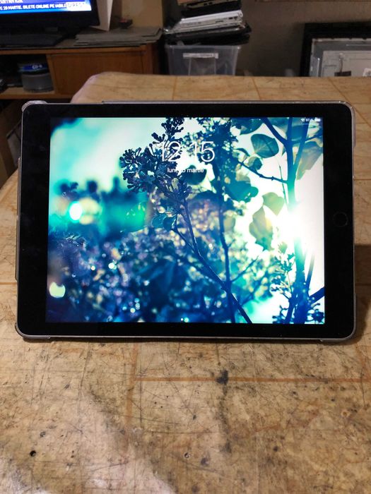 A1566 air 2 husa de calitate ipad 64GB perfecta stare