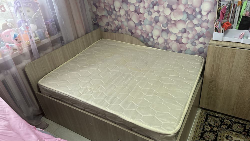 Продам детскую кровать