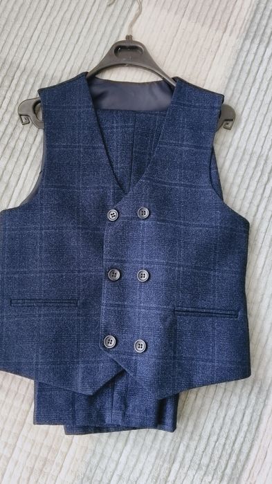 Продам на 8-9 лет новый