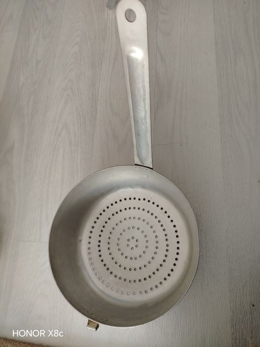 Дуршлаг-цедилка советский