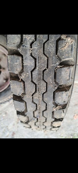 Гуми с джанти ...