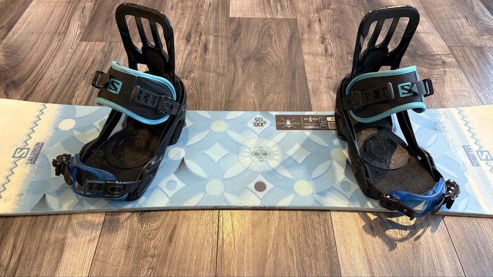 Snowboard Salomon Liberty XXS 135cm + legaturi Salomon