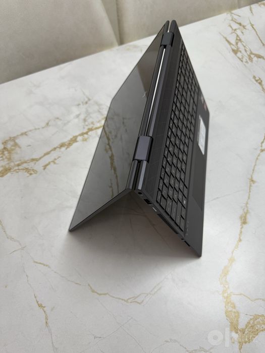 HP ENVY X360. Ryzen 7