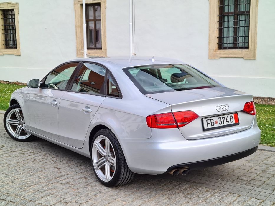 *Vând AUDI A4 2.0 TDI CP170 *EURO 5 * IMPECABIL (Matriculat Recent unic proprietar