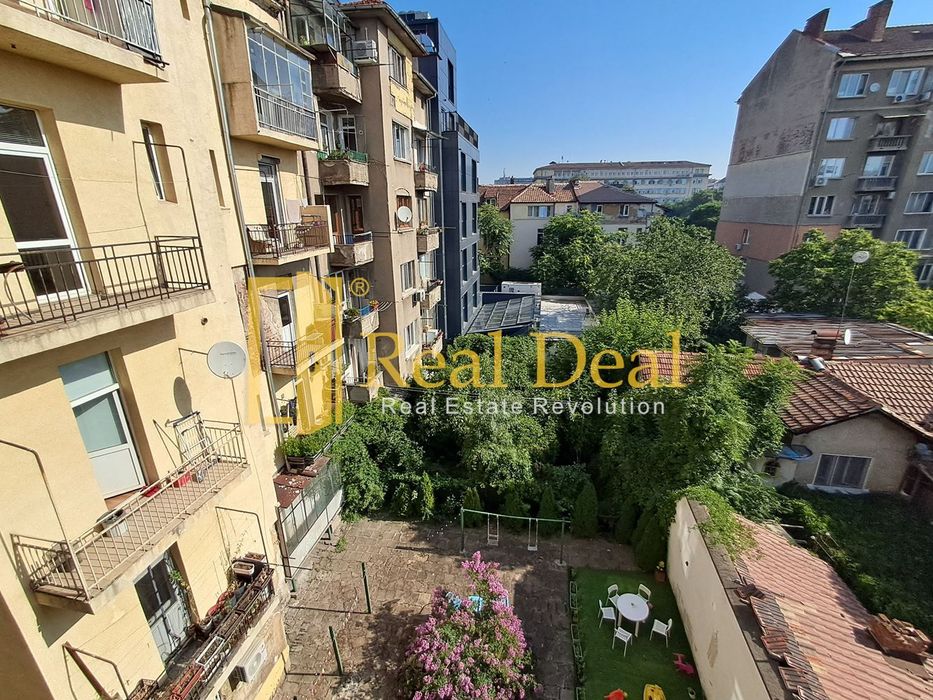 Продава се Тристаен апартамент в София, Център - 120 кв.м за 4120 €/кв.м - Снимка #10