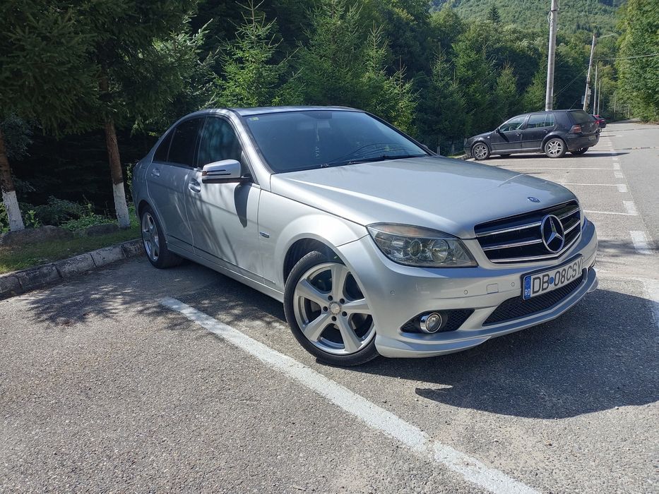 Mercedes-Benz c220