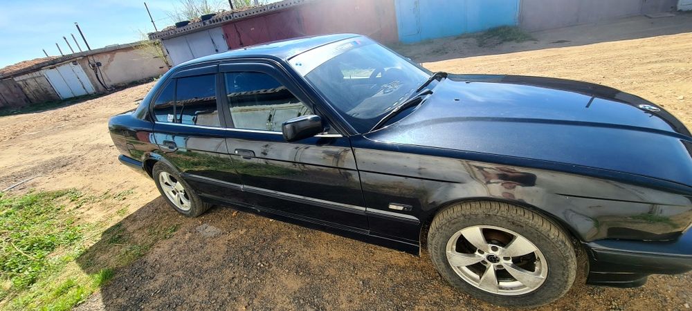 Продам бмв е34 объёмом 2.0 ванос