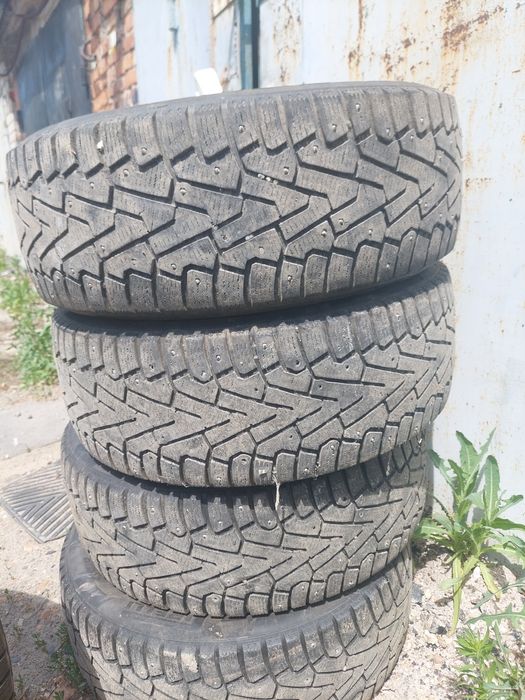 Продам зимние шины