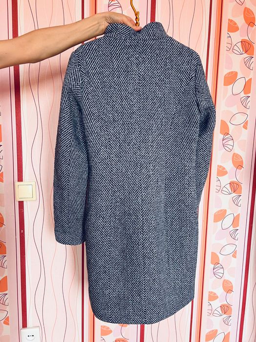 Продам женское пальто