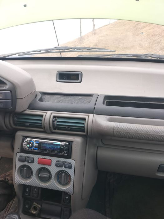 Land Rover Freelander 1 (Model în 3 uși)