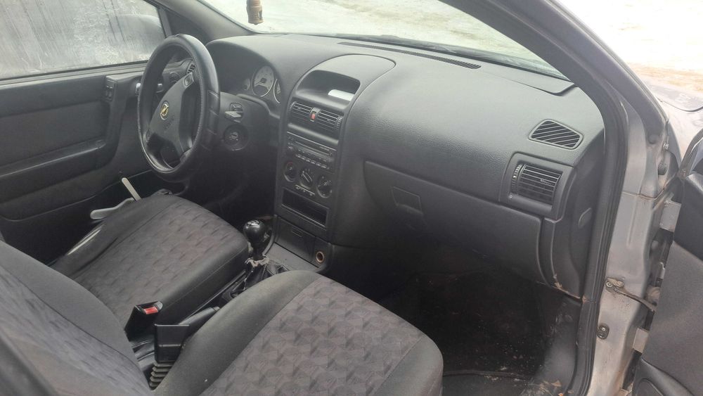 Vând Opel astra-g