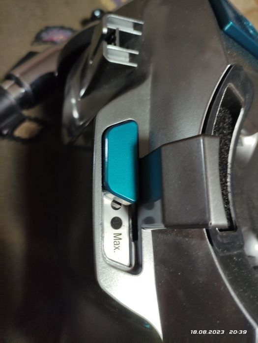 Продам пылесос TriTower 2200