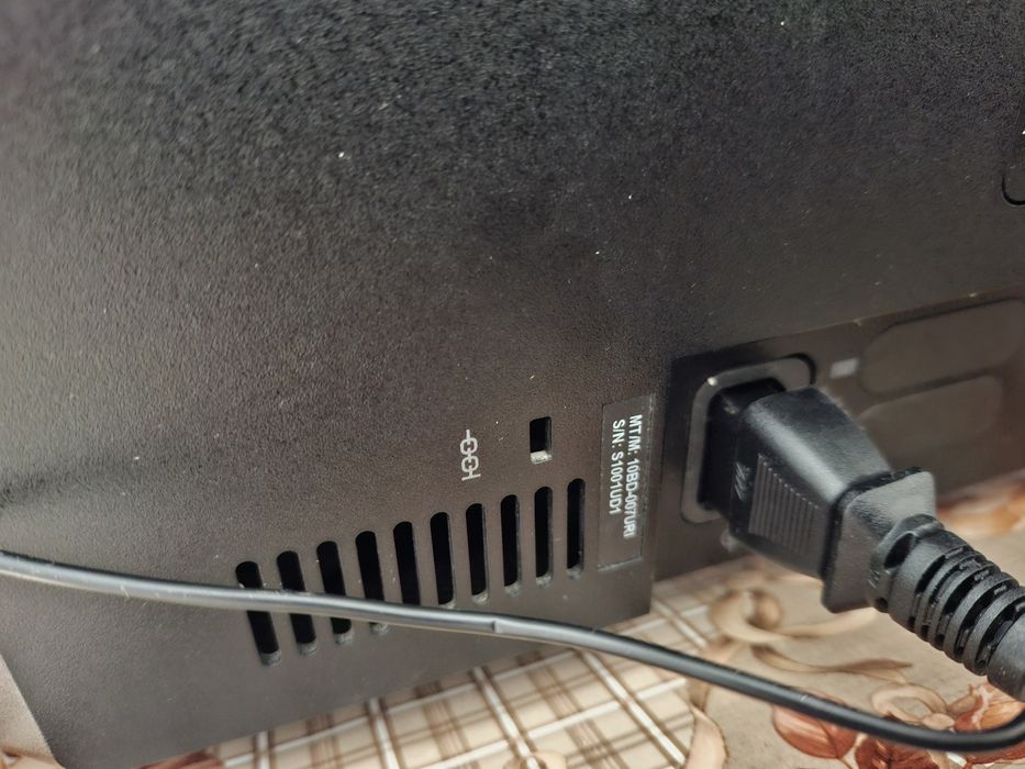 Lenovo All-in-One Win10 E73z sau SCHIMB