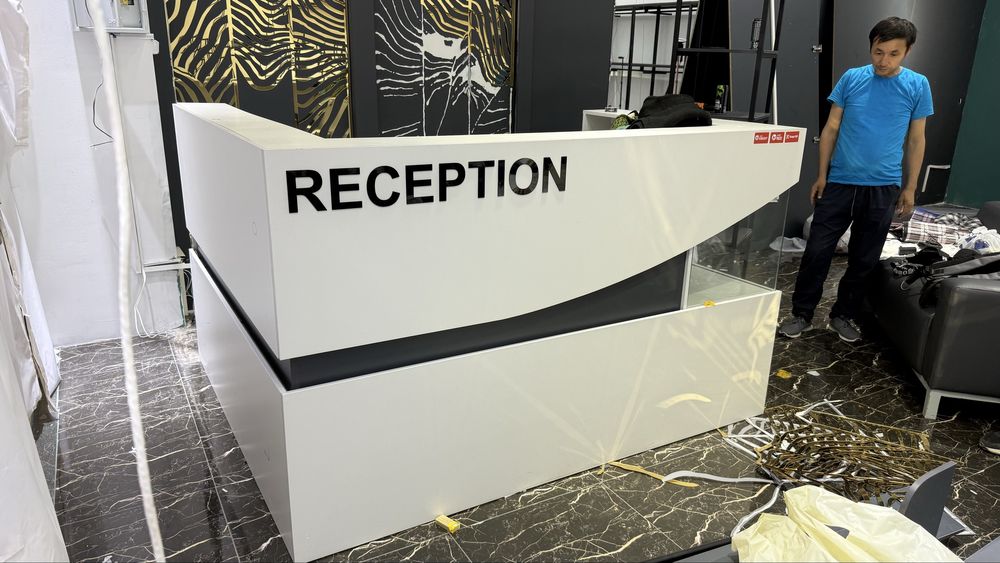 Ресепшон для магазин