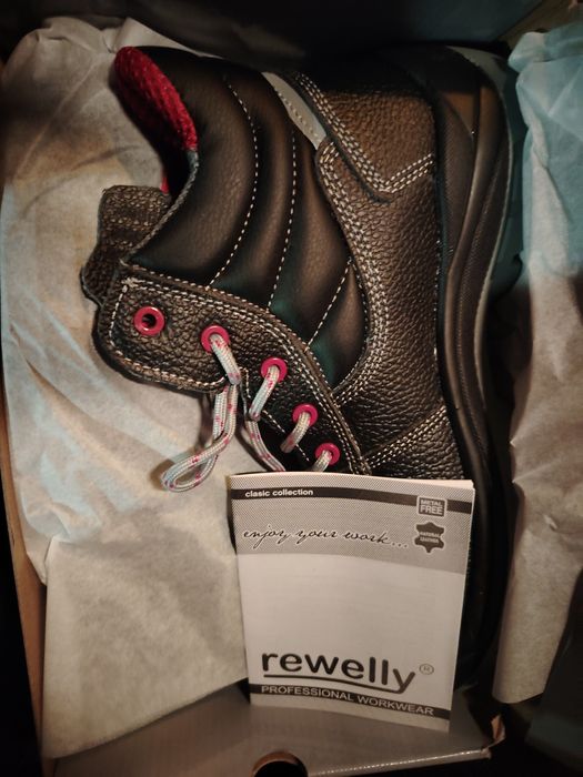 Работни зимни обувки 43